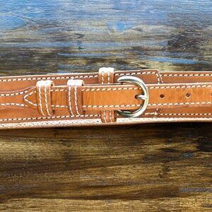 Hand Finished Unique Saddle Leather Belt 30 Made in USA Beautiful Design